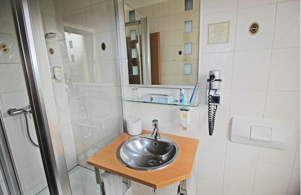 Gütersloh Hotel Lindenkrug חדר תמונה
