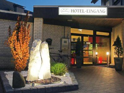 Gütersloh Hotel Lindenkrug מראה חיצוני תמונה