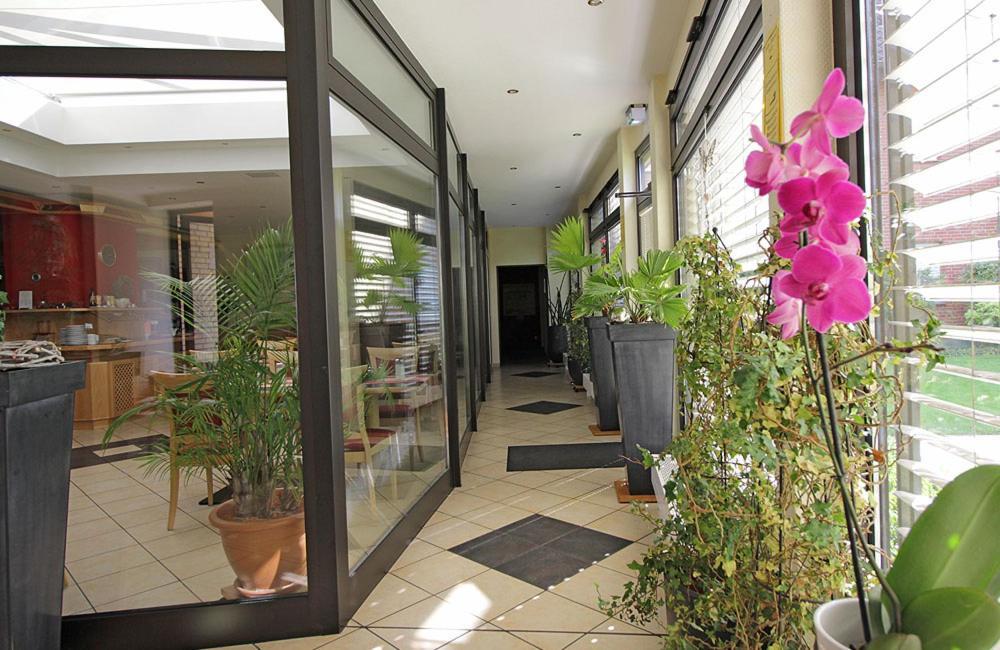 Gütersloh Hotel Lindenkrug מראה חיצוני תמונה